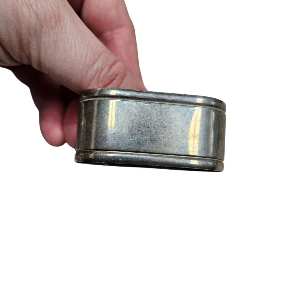 Set of 7 Vintage Silver Napkin‎ Rings Gold Bows Elegant Table Simple Victorian